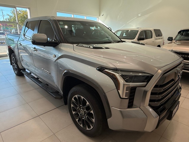 Image of 2023 Toyota TUNDRA Limited