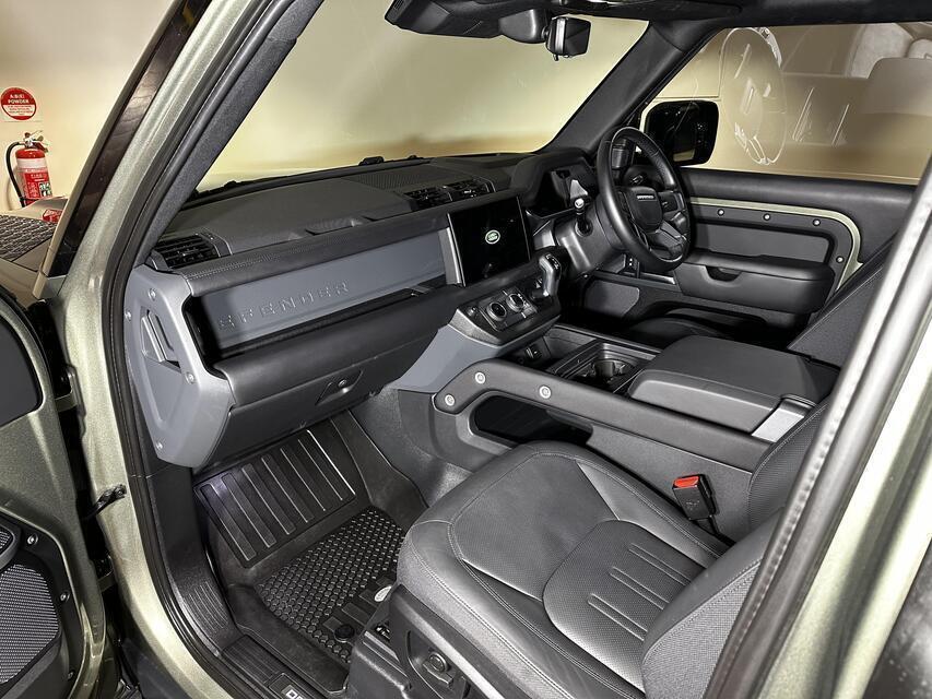 2021 Land Rover Defender 90 P400 X in Pangea Green (1dj)