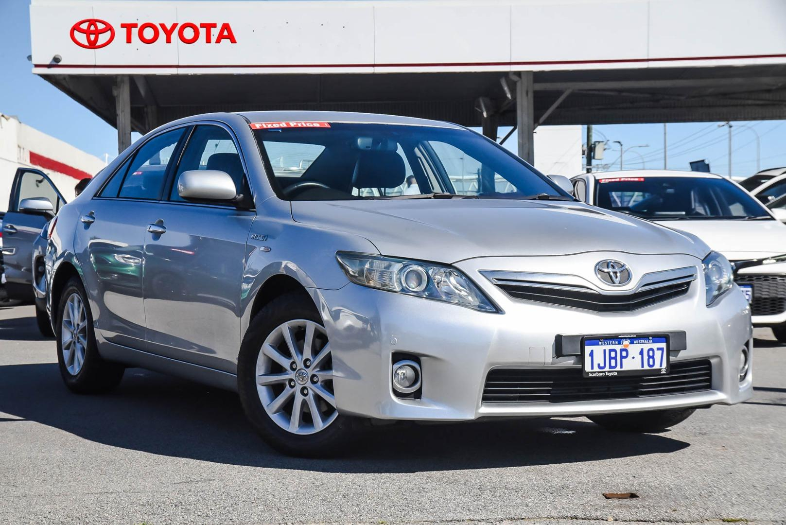 Image of 2010 Toyota Camry Hybrid Hybrid L2