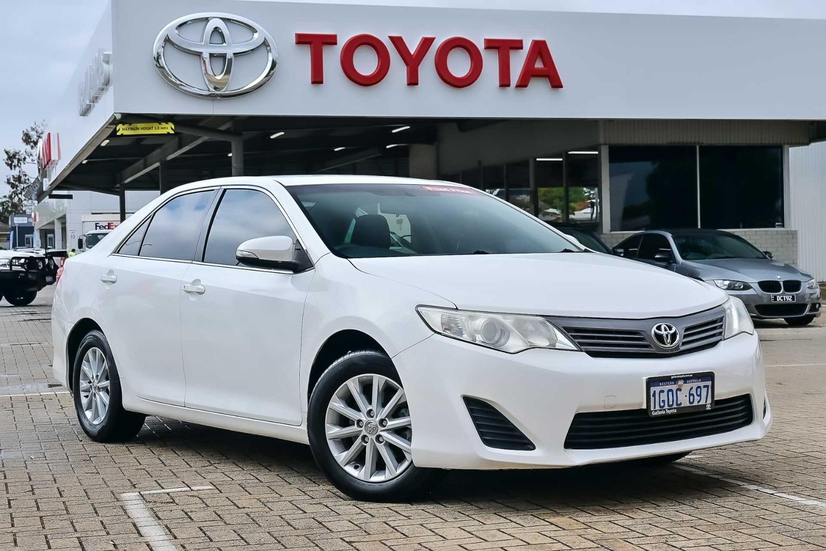 Image of 2012 Toyota Camry ALTISE