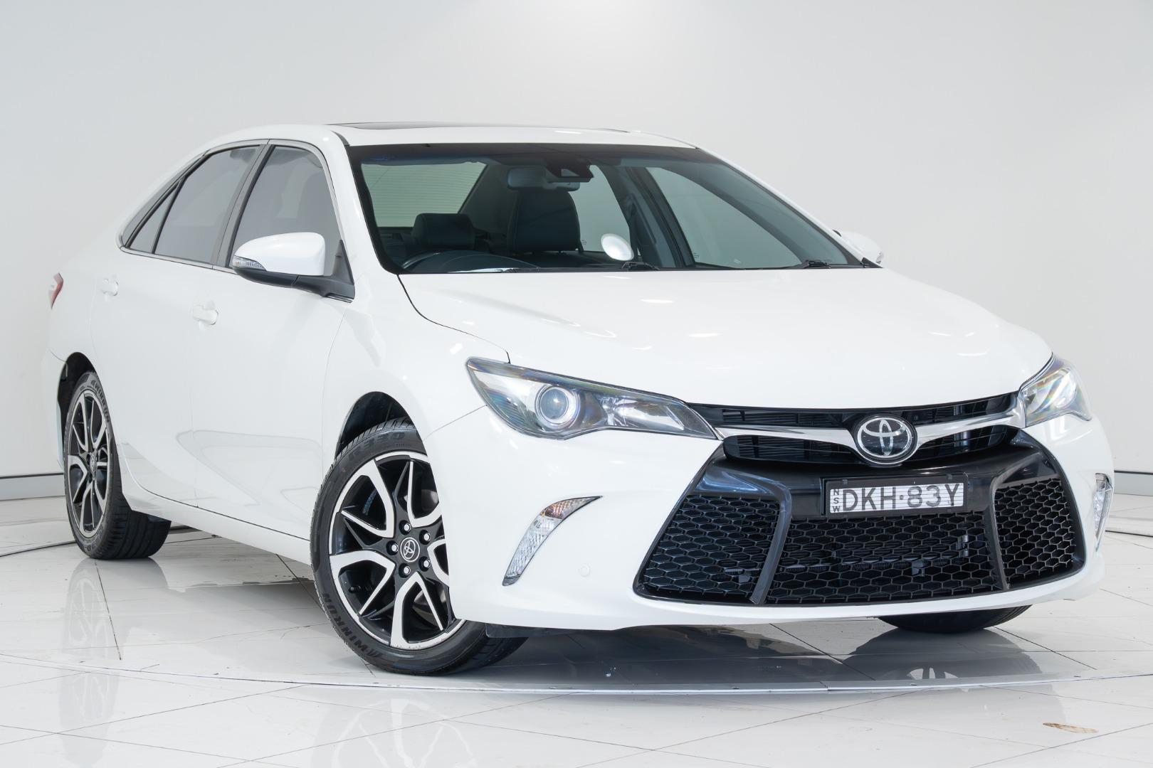 Image of 2016 Toyota CAMRY Atara SL