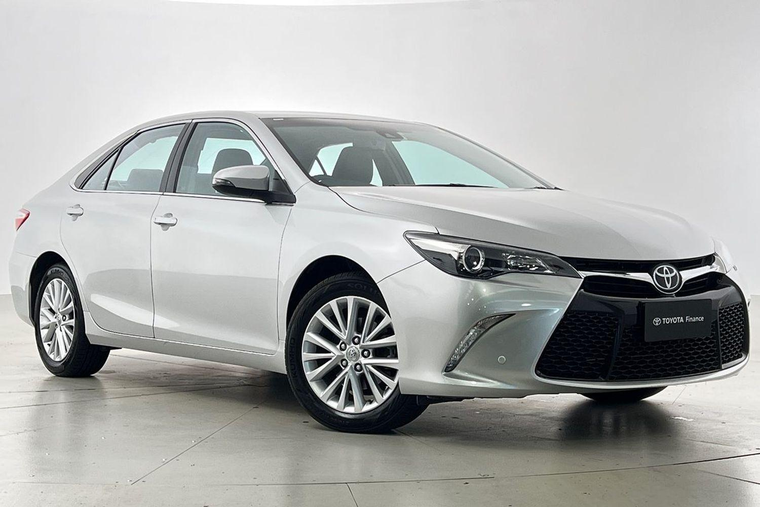 Image of 2016 Toyota Camry Atara SL