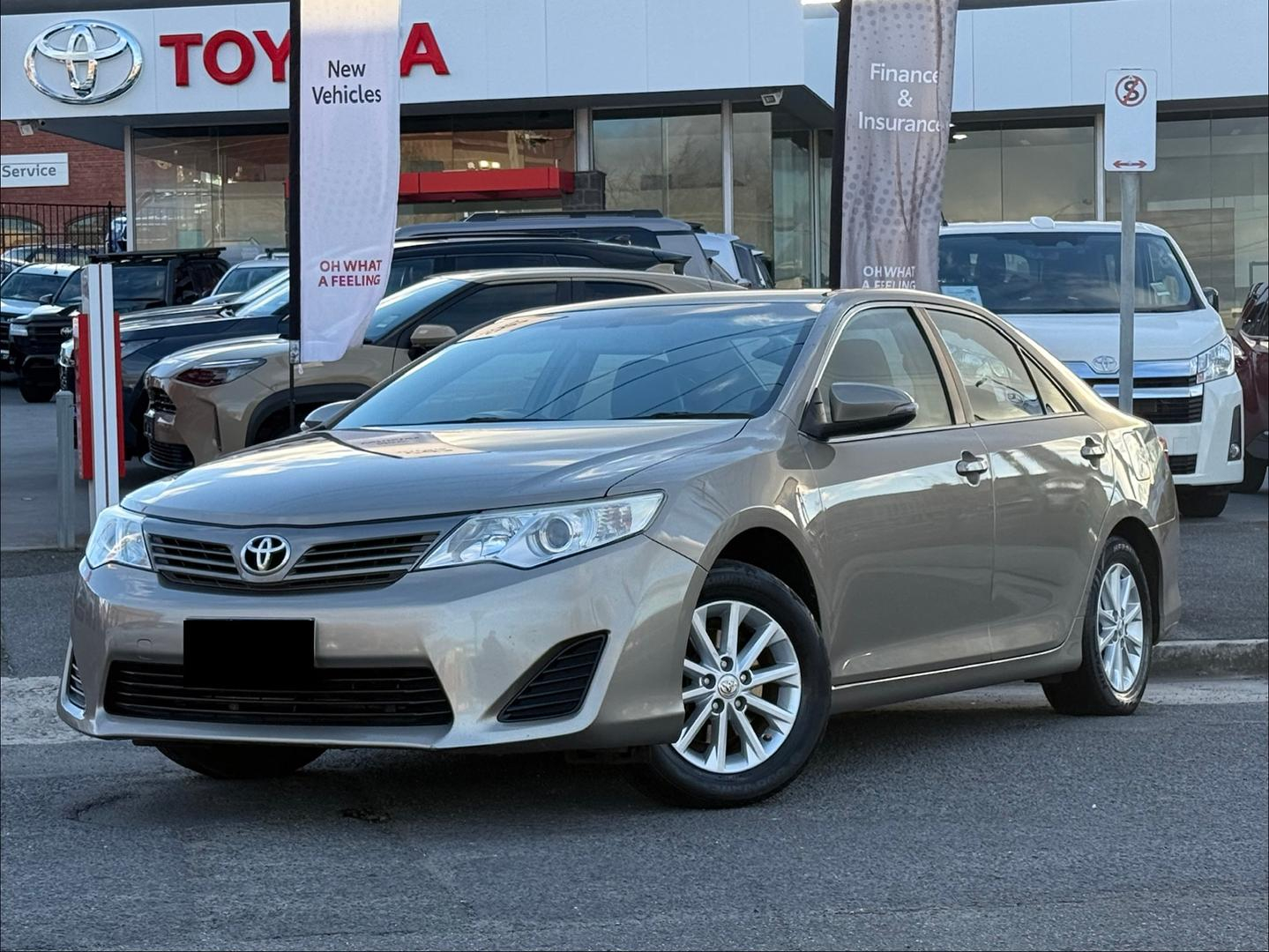Image of 2013 Toyota Camry Altise