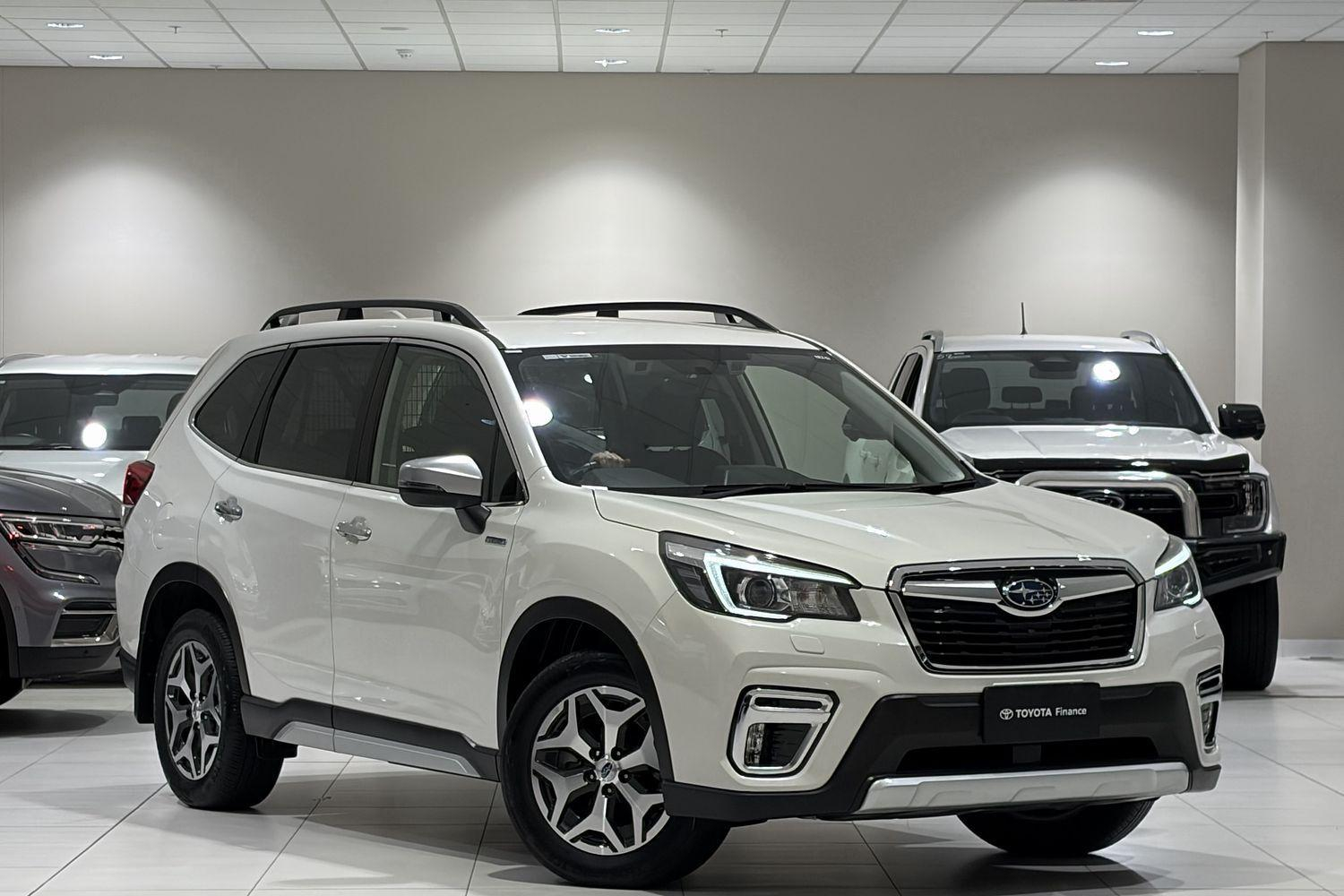 Image of 2020 SUBARU FORESTER Hybrid L