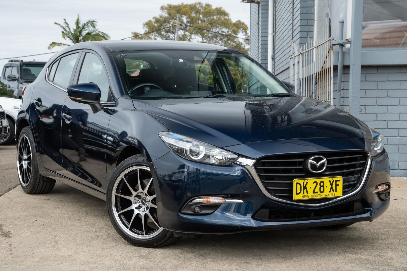 Image of 2018 MAZDA MAZDA3 Maxx Sport
