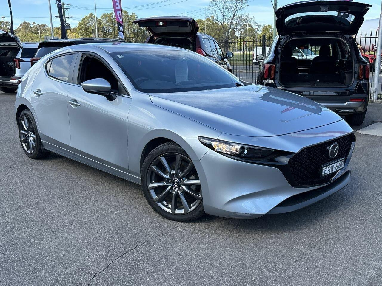 Image of 2019 MAZDA MAZDA3 G20 Evolve