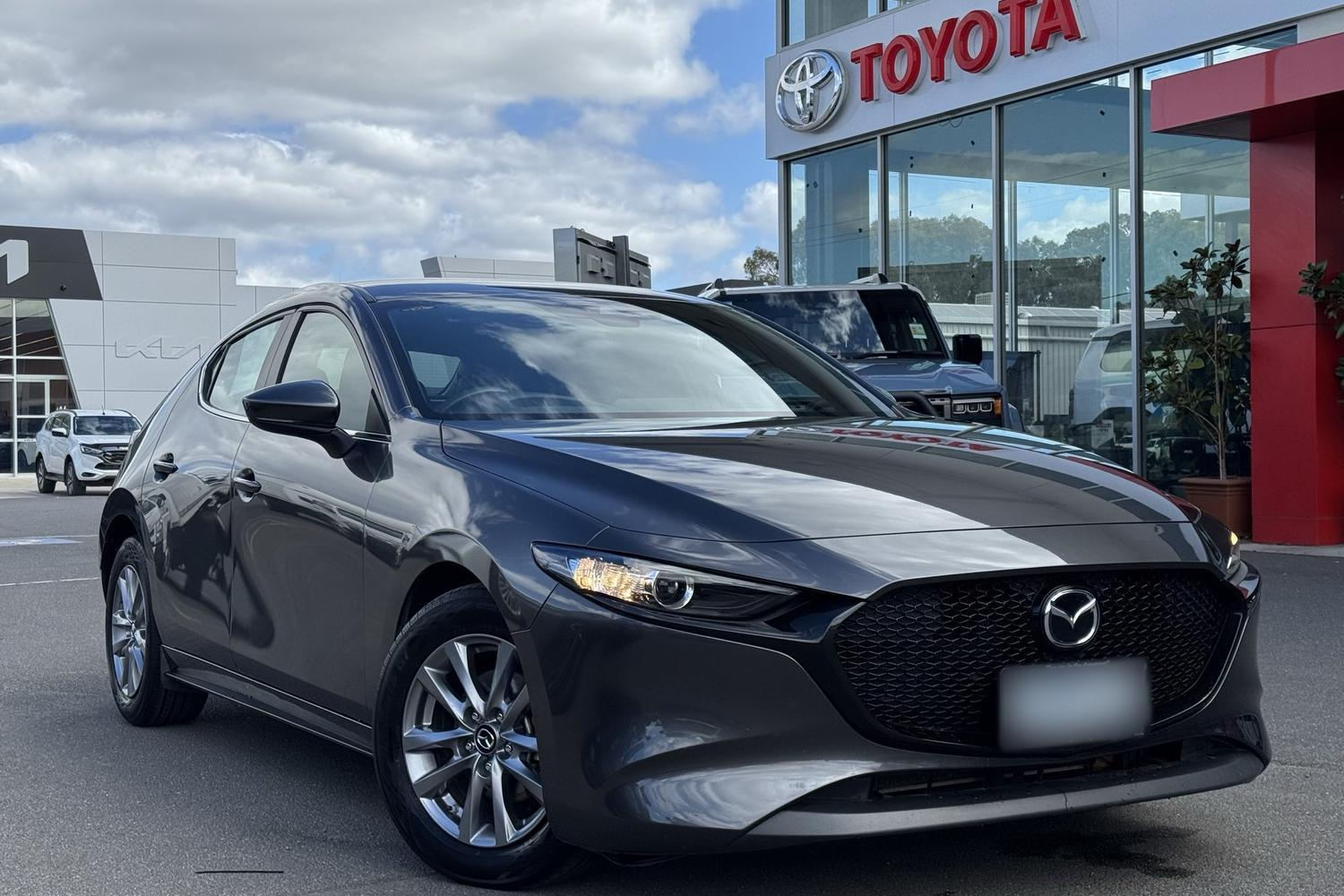 Image of 2021 MAZDA MAZDA3 G20 Pure