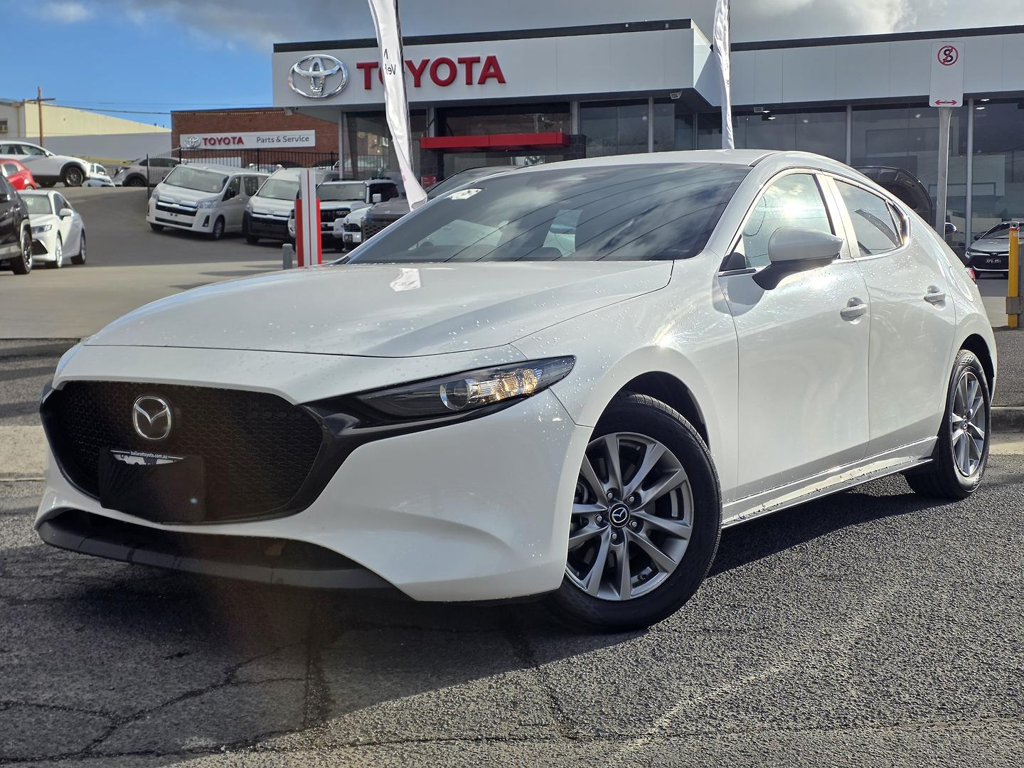 Image of 2024 MAZDA MAZDA3 G20 Pure