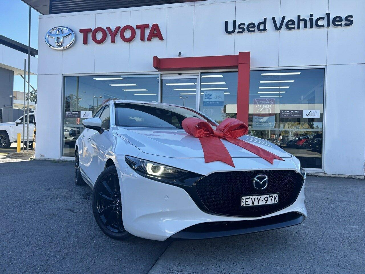 Image of 2022 MAZDA MAZDA3 G25 Astina