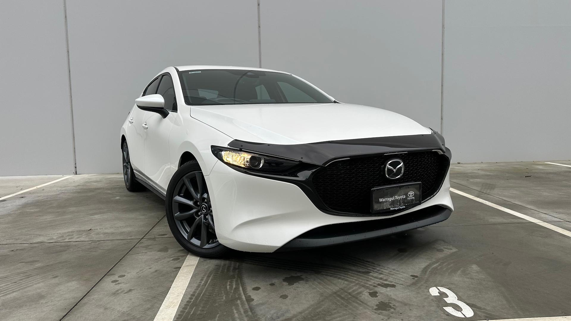 Image of 2023 MAZDA MAZDA3 G25 GT