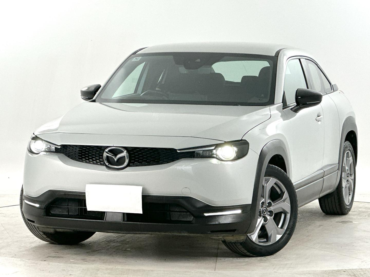 Image of 2021 MAZDA MX-30 G20e Evolve