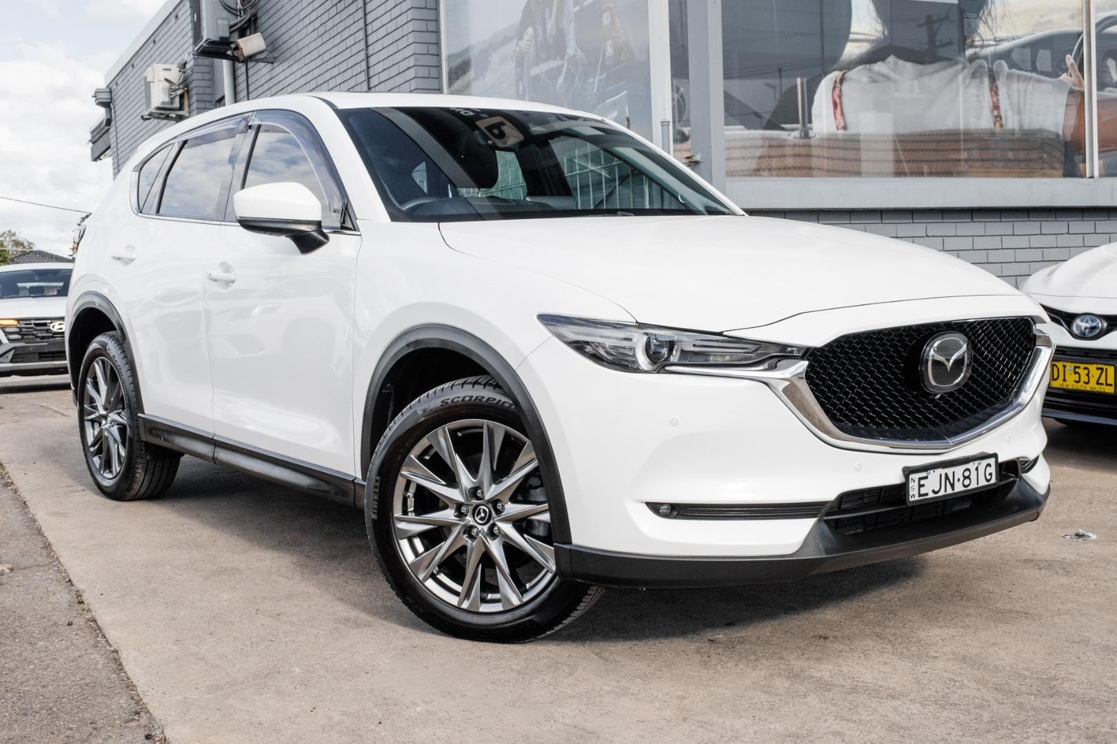 Image of 2020 MAZDA CX-5 Akera