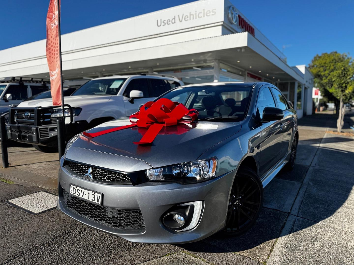 Image of 2017 MITSUBISHI LANCER ES Sport