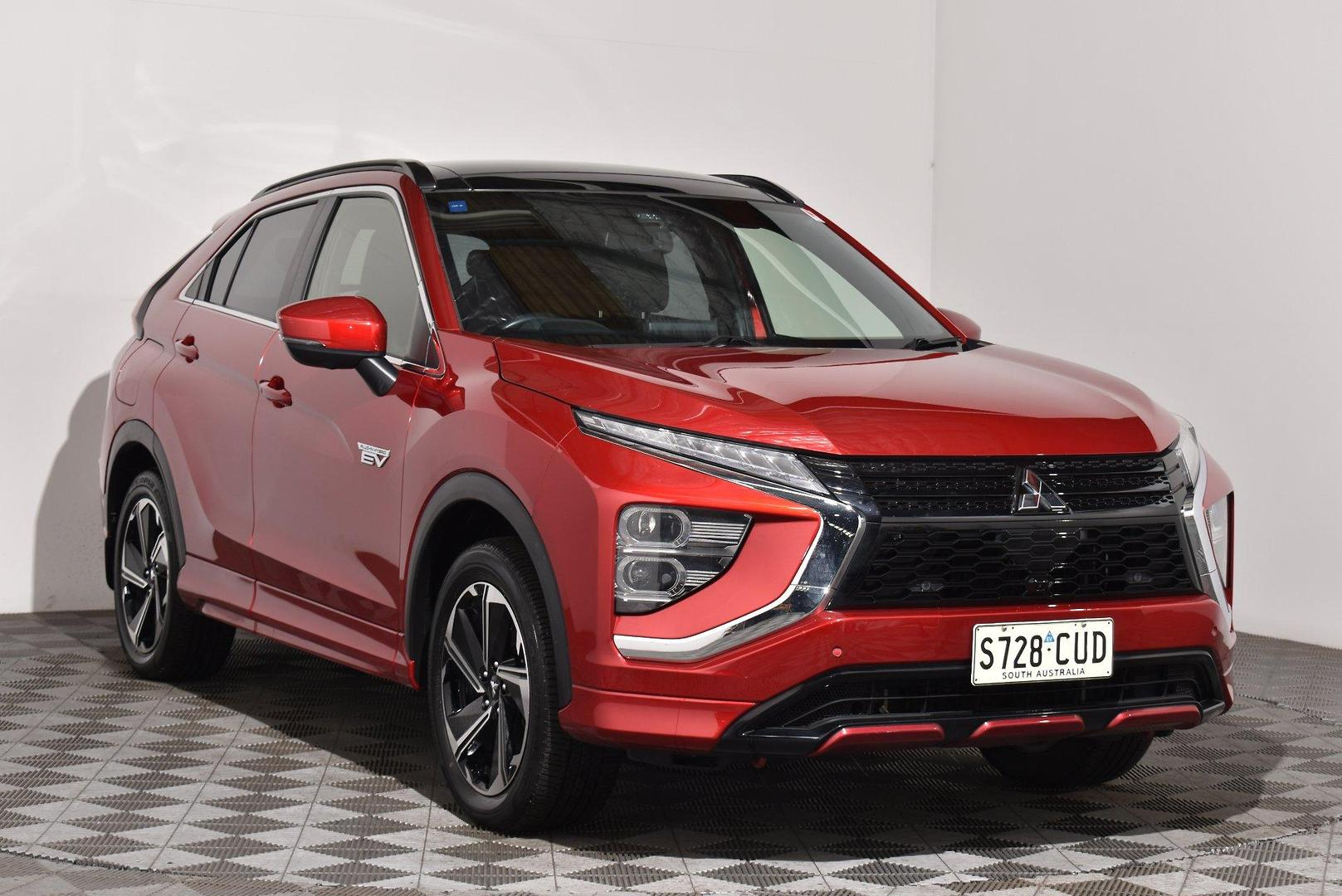 Image of 2022 MITSUBISHI ECLIPSE CROSS PHEV Exceed