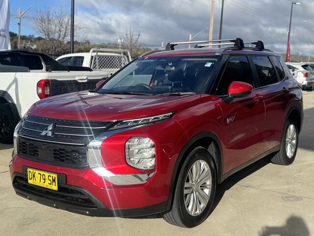 Image of 2024 MITSUBISHI OUTLANDER PHEV ES