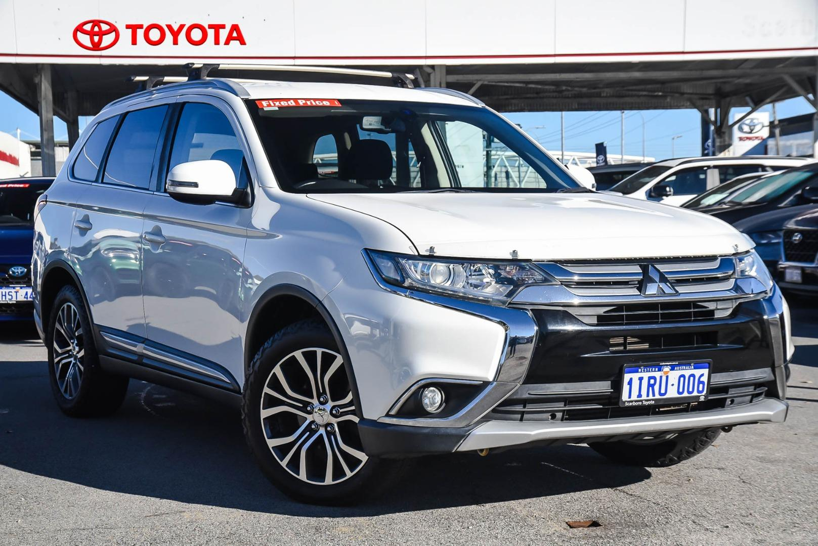 Image of 2016 Mitsubishi OUTLANDER XLS