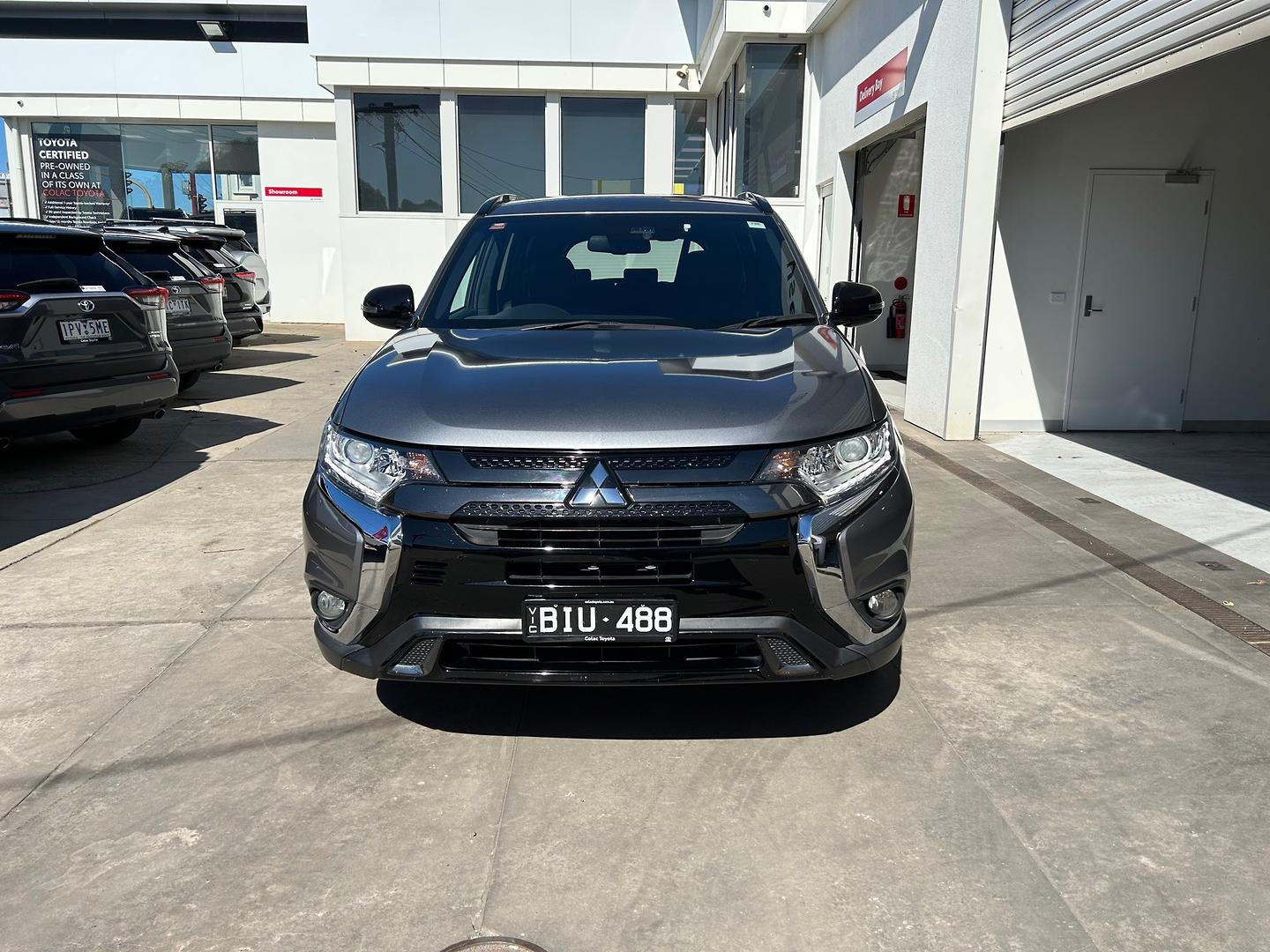Image of 2020 MITSUBISHI OUTLANDER Black Edition