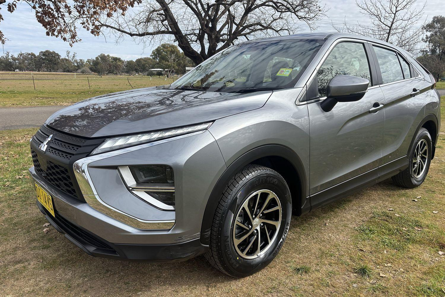 Image of 2023 Mitsubishi Eclipse Cross ES