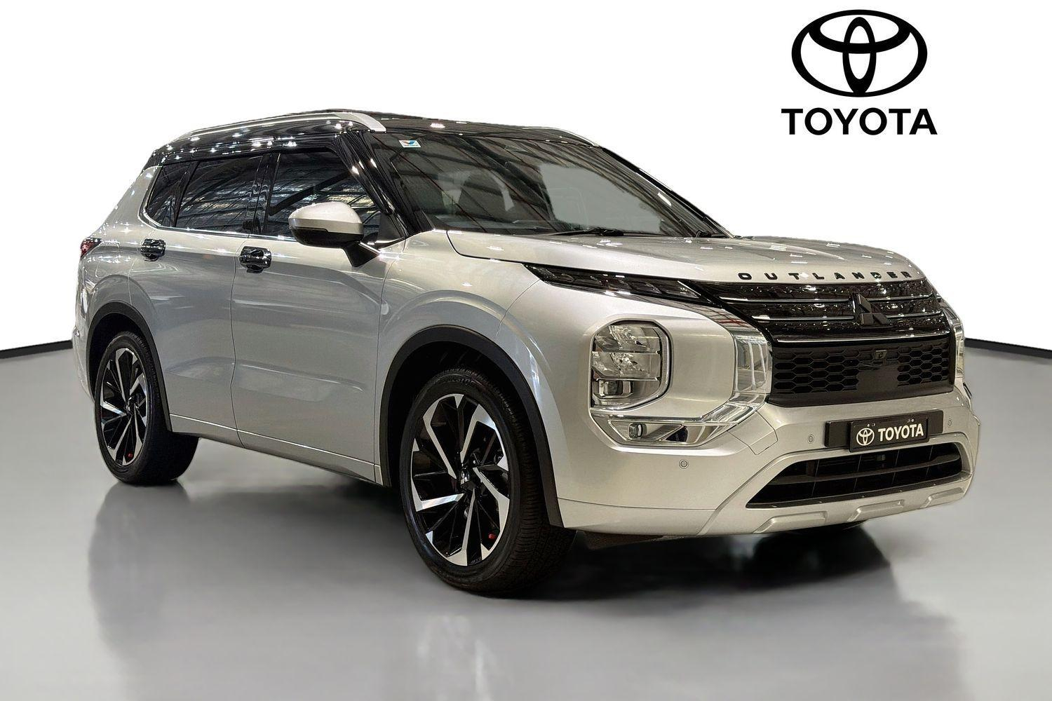 Image of 2023 MITSUBISHI OUTLANDER Exceed Tourer