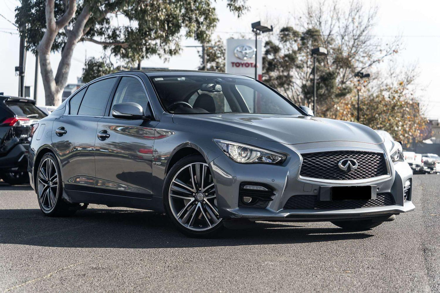 Image of 2015 INFINITI Q50 S Hybrid