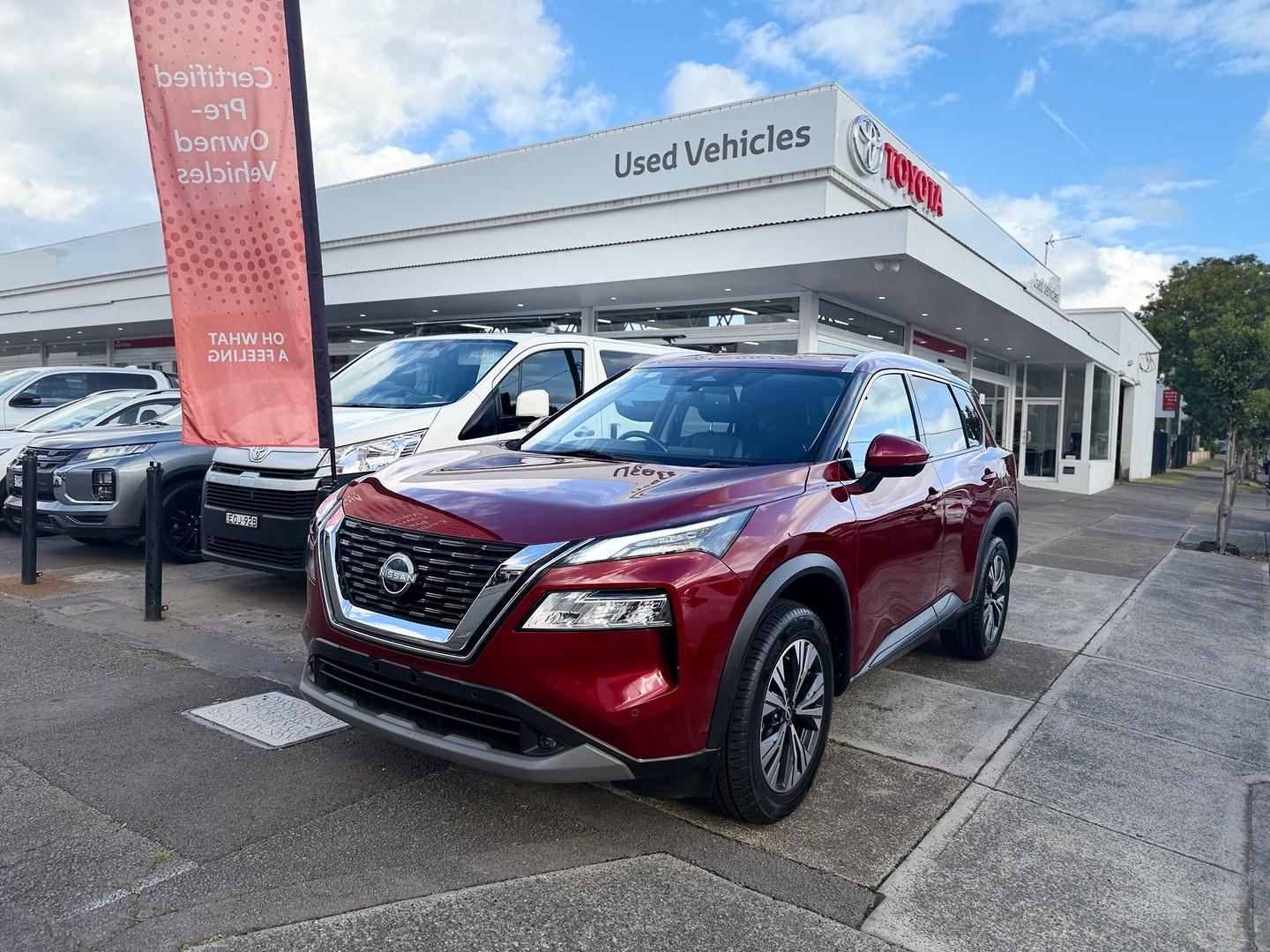 Image of 2023 NISSAN X-TRAIL ST-L