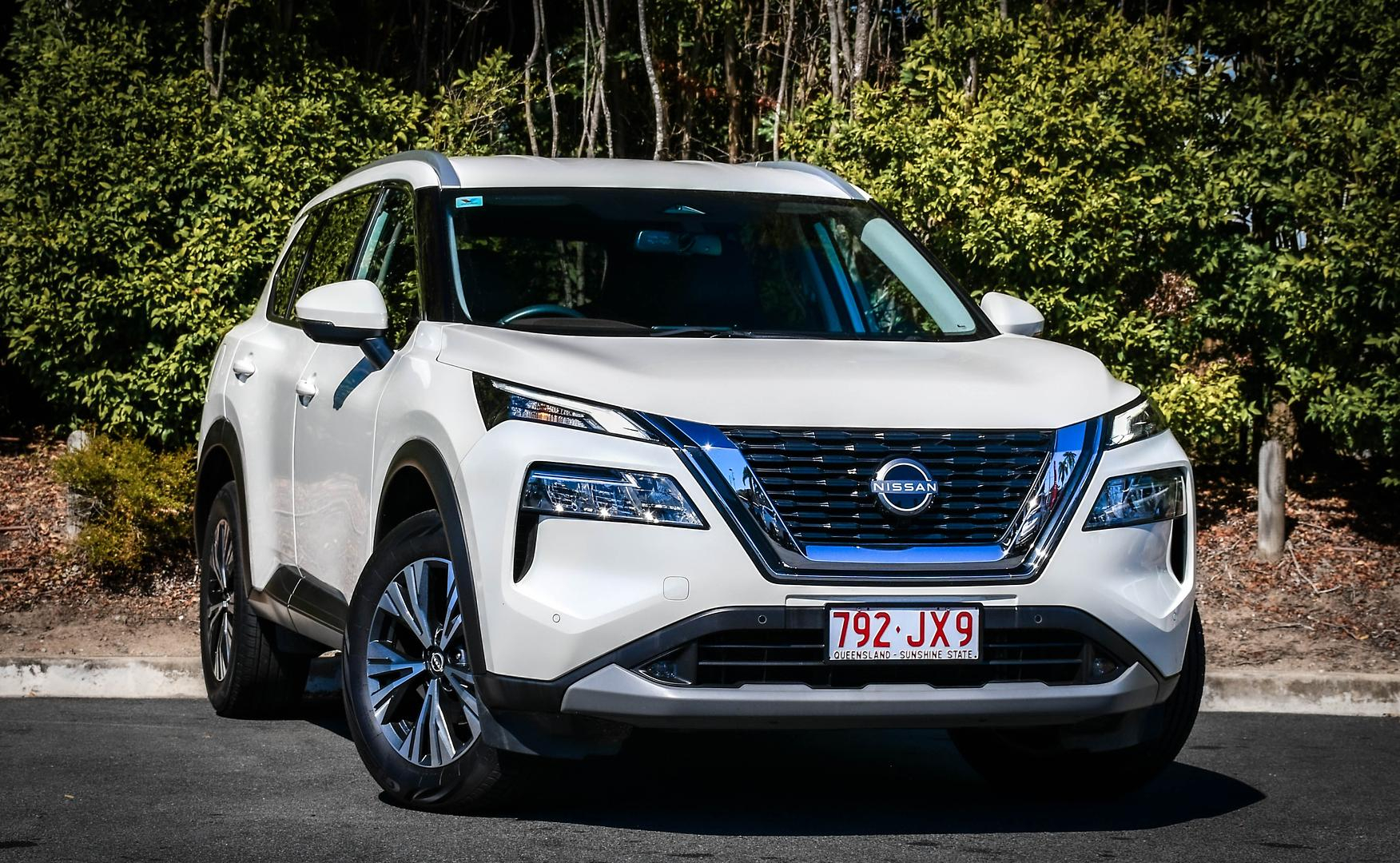 Image of 2024 NISSAN X-TRAIL ST-L