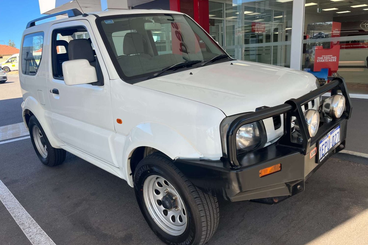 Image of 2010 SUZUKI JIMNY Sierra