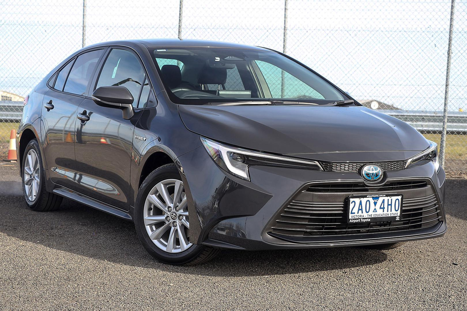 Image of 2024 Toyota Corolla Sedan Hybrid SX