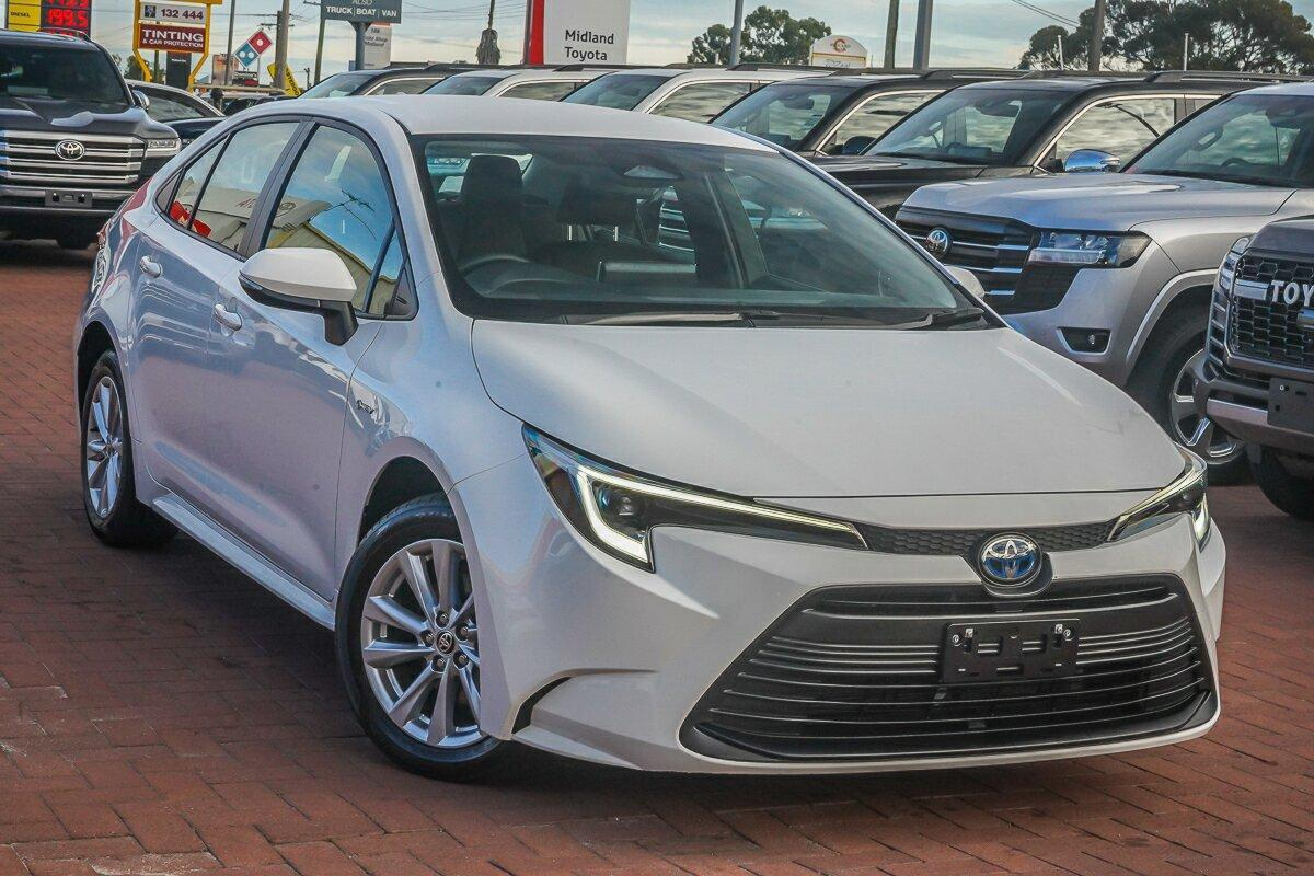 Image of 2025 Toyota Corolla Sedan Hybrid Ascent Sport