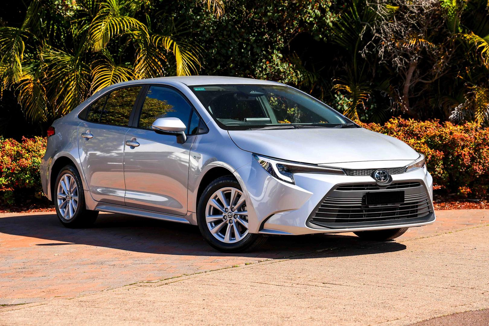 Image of 2026 TOYOTA Corolla Sedan Hybrid SX