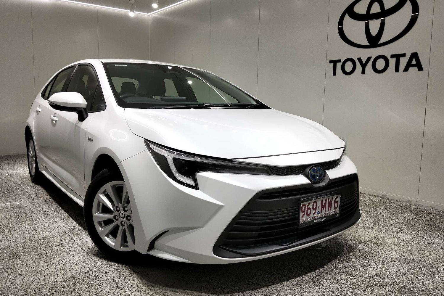 Image of 2025 Toyota COROLLA SEDAN HYBRID Ascent Sport