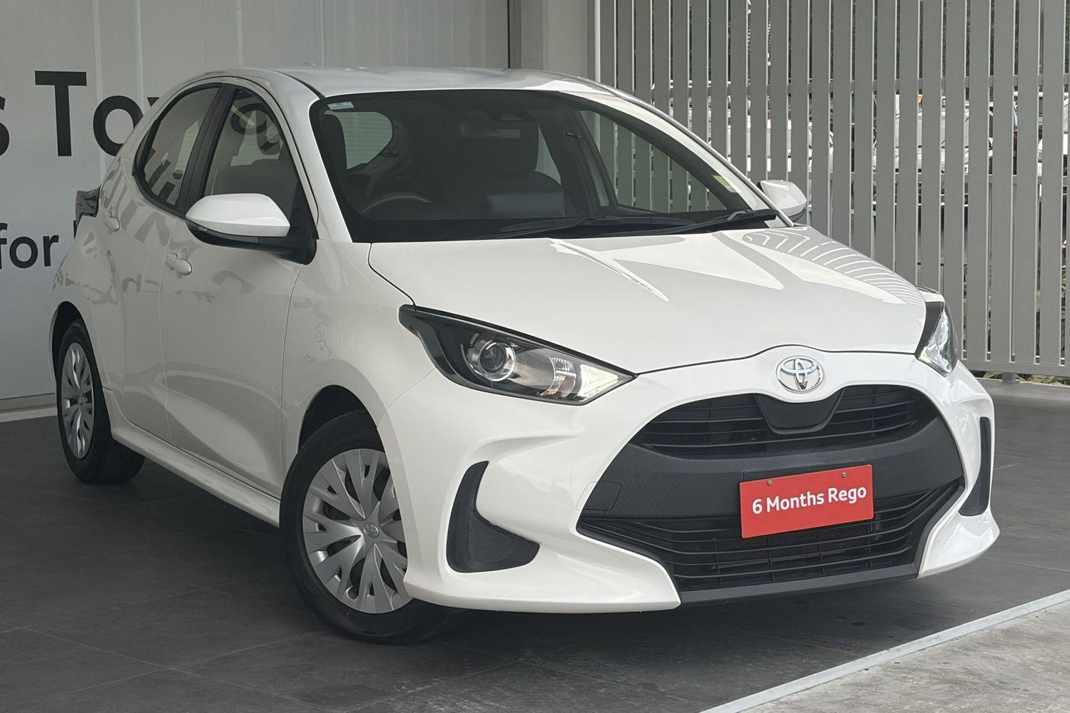 Image of 2020 Toyota Yaris Ascent Sport