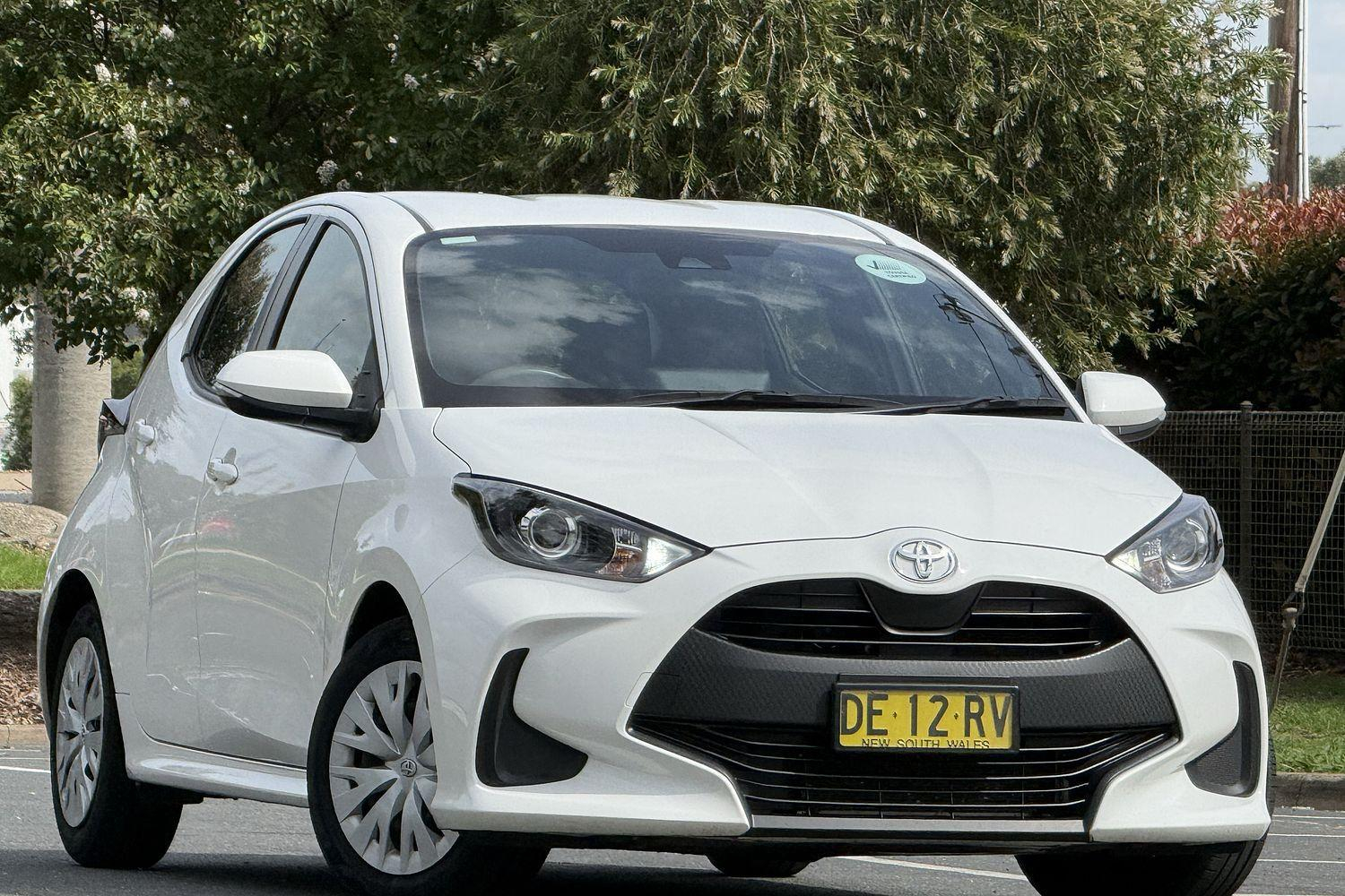 Image of 2022 Toyota YARIS Ascent Sport