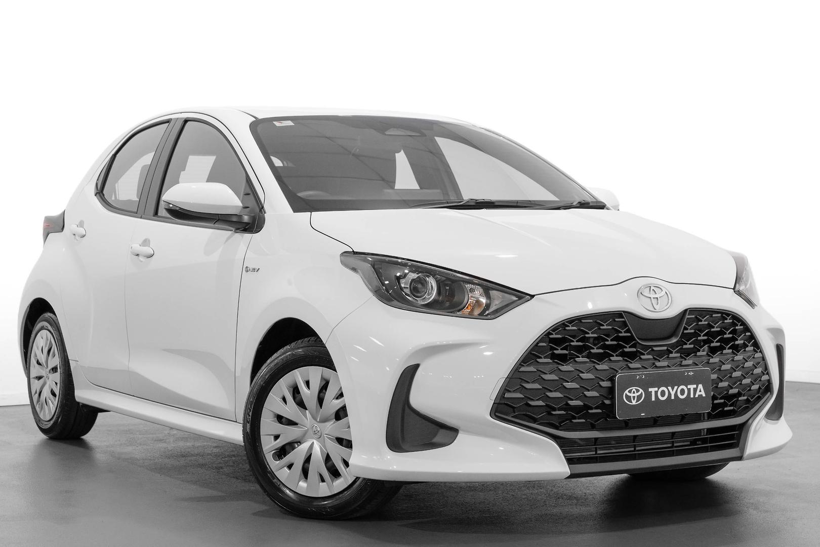 Image of 2025 Toyota Yaris Hybrid Ascent Sport