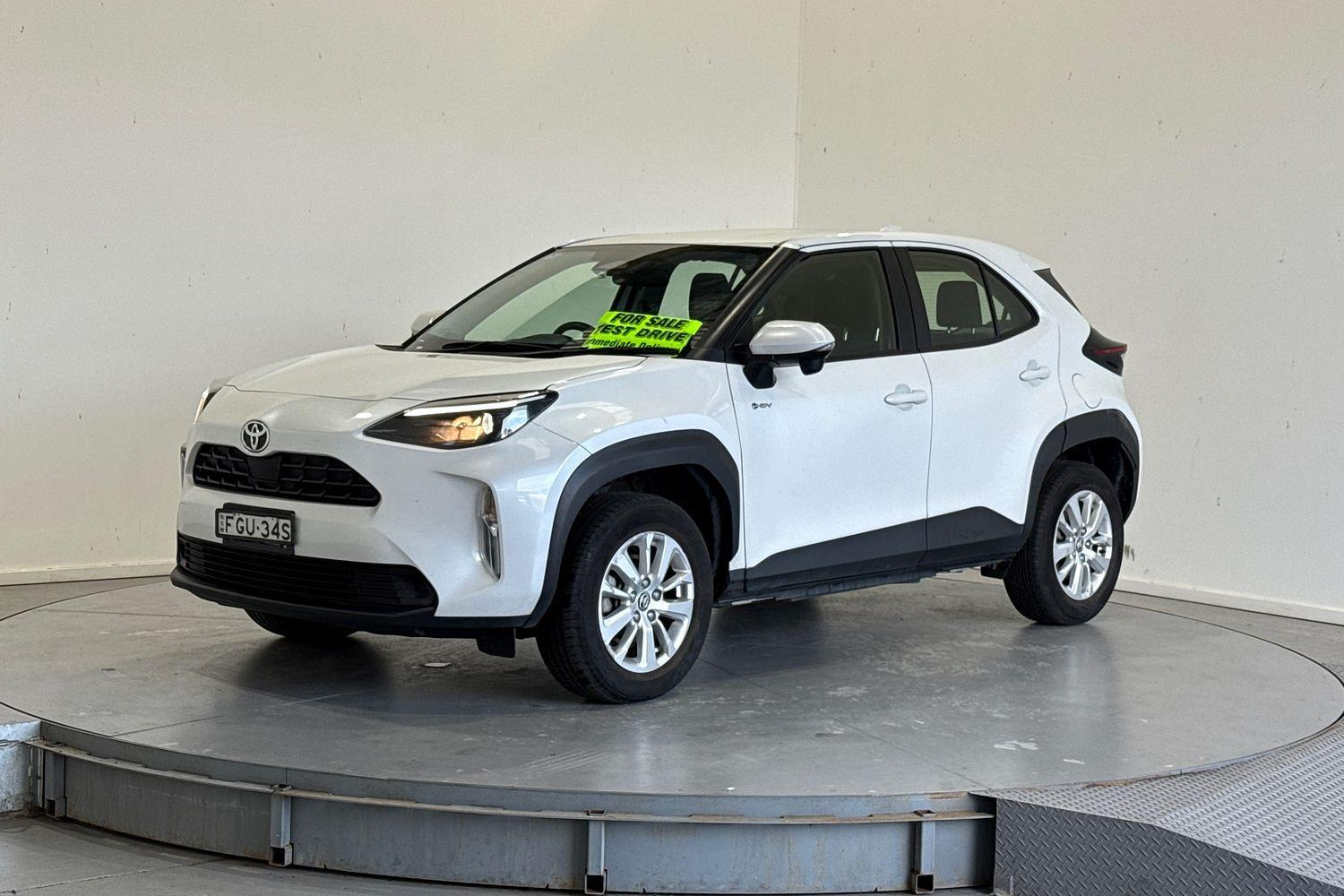 Image of 2024 TOYOTA Yaris Cross Hybrid GX