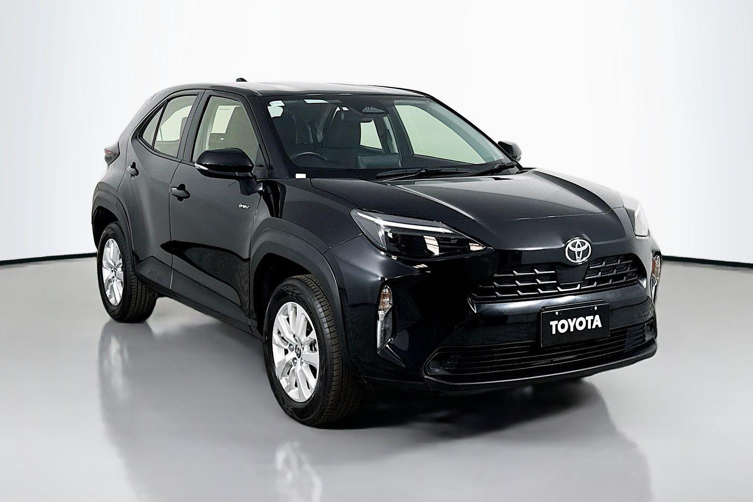 Image of 2024 Toyota Yaris Cross Hybrid GX