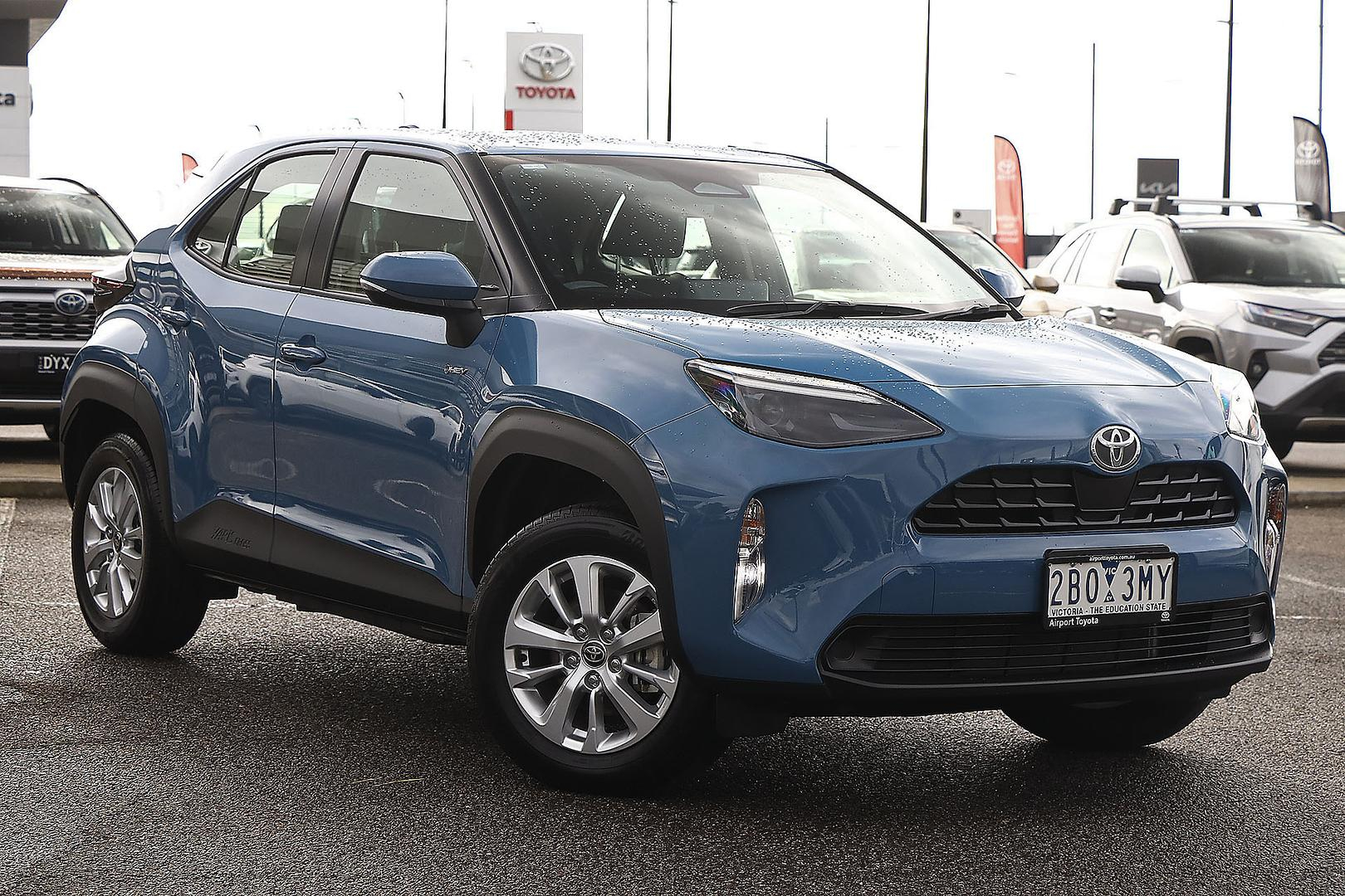 Image of 2024 Toyota Yaris Cross Hybrid GX