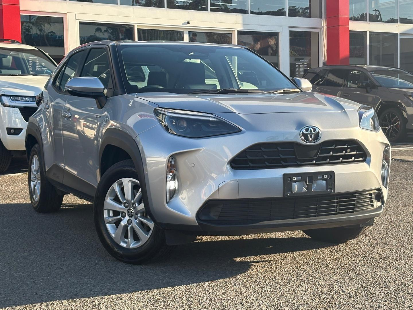 Image of 2025 Toyota Yaris Cross Hybrid GX