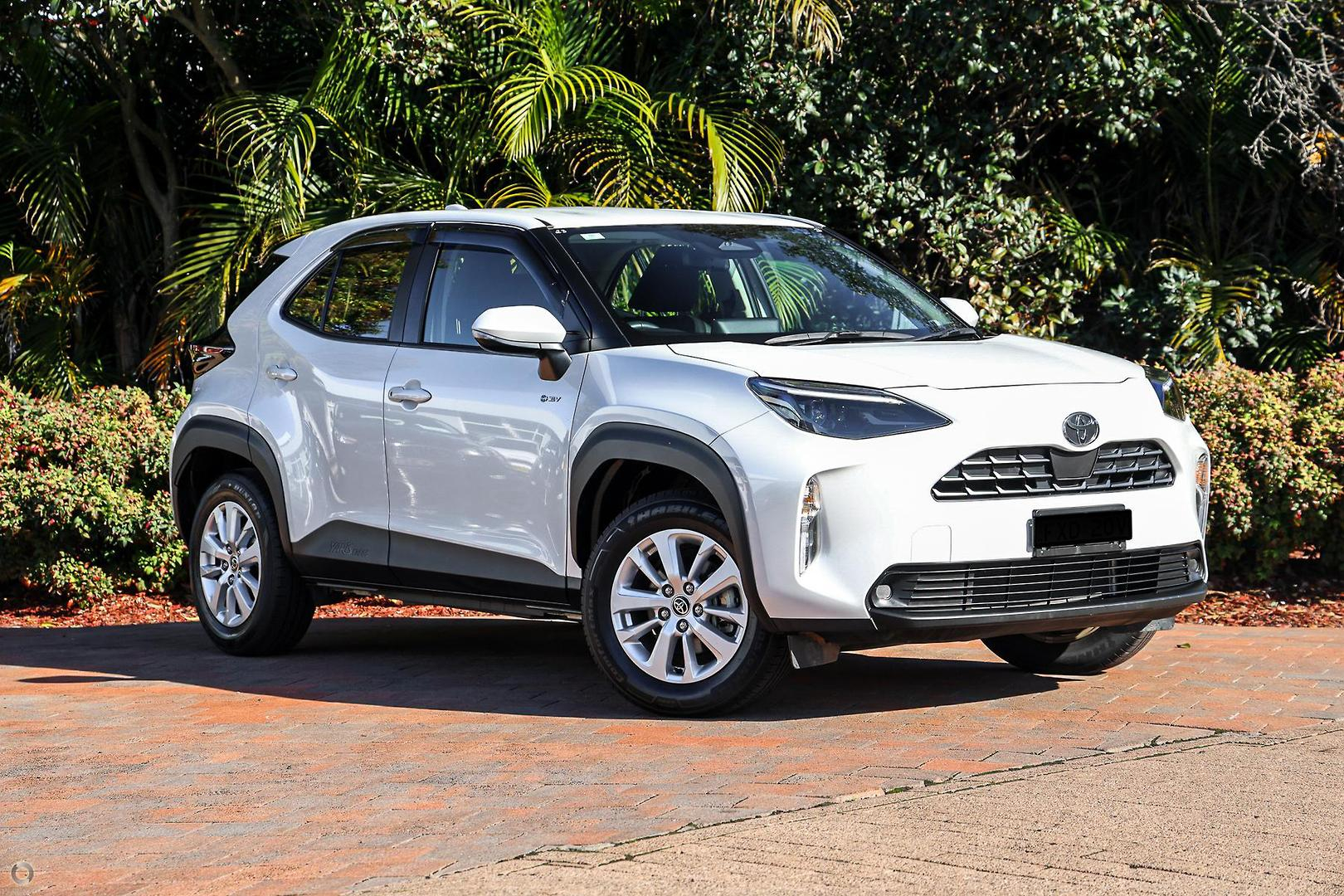Image of 2024 TOYOTA Yaris Cross Hybrid GX