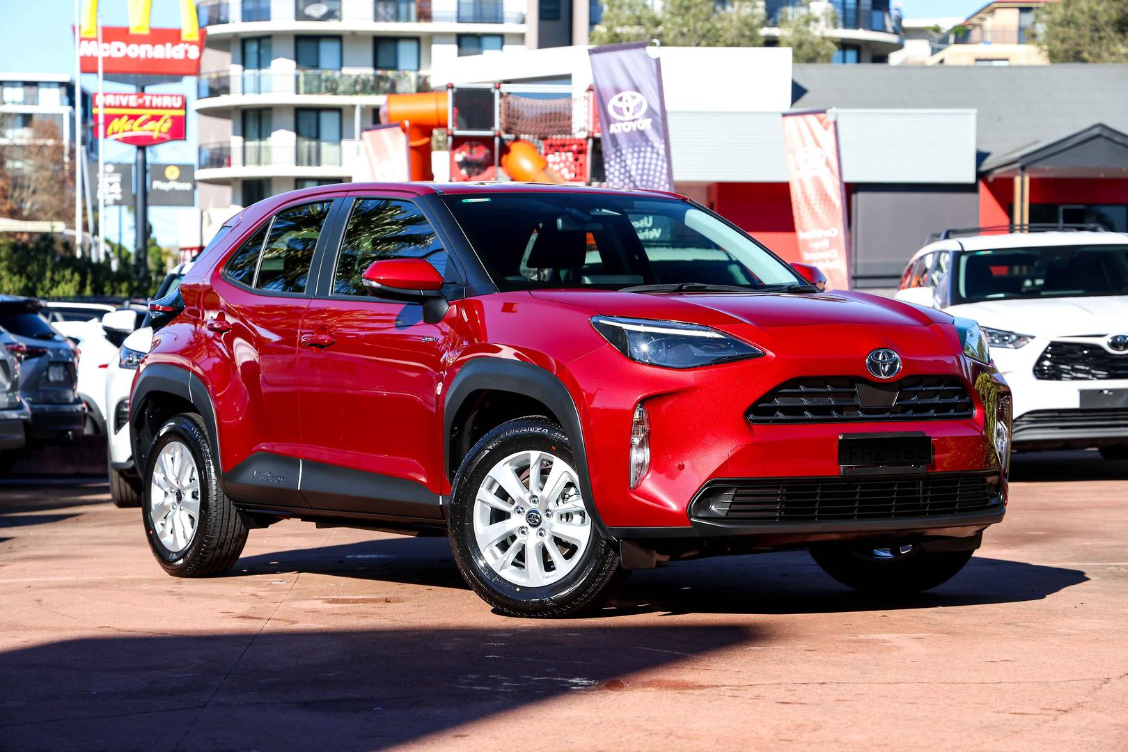 Image of 2024 TOYOTA Yaris Cross Hybrid GX
