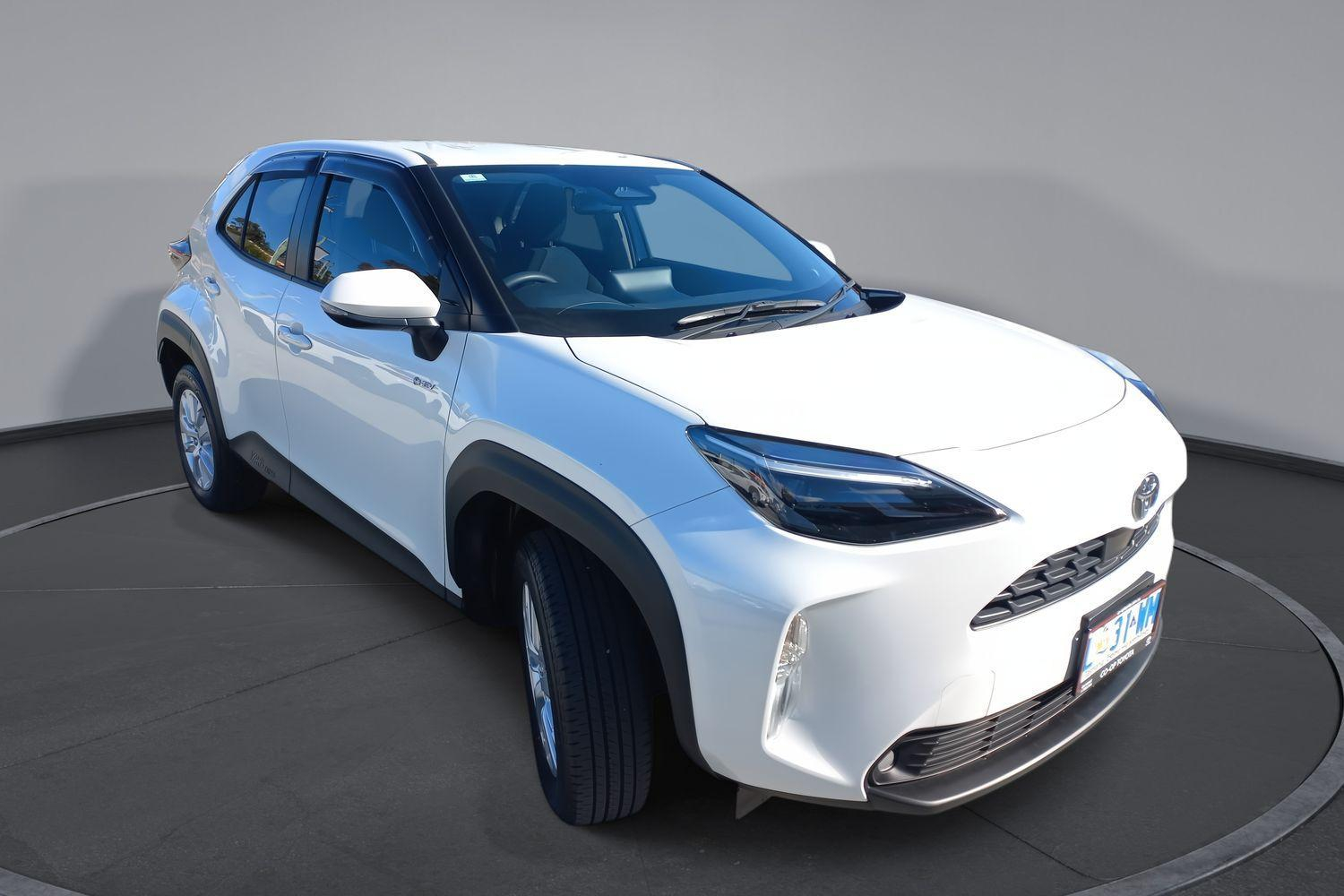 Image of 2024 Toyota Yaris Cross Hybrid GX