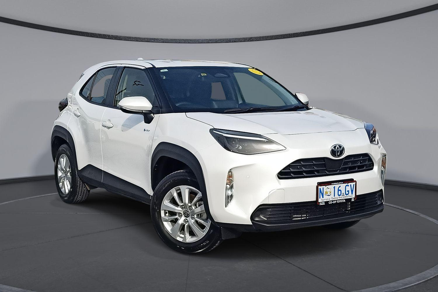 Image of 2025 Toyota Yaris Cross Hybrid GX