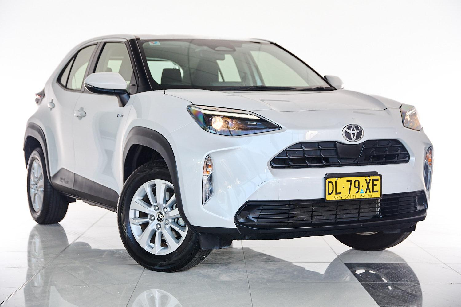 Image of 2024 Toyota Yaris Cross Hybrid GX
