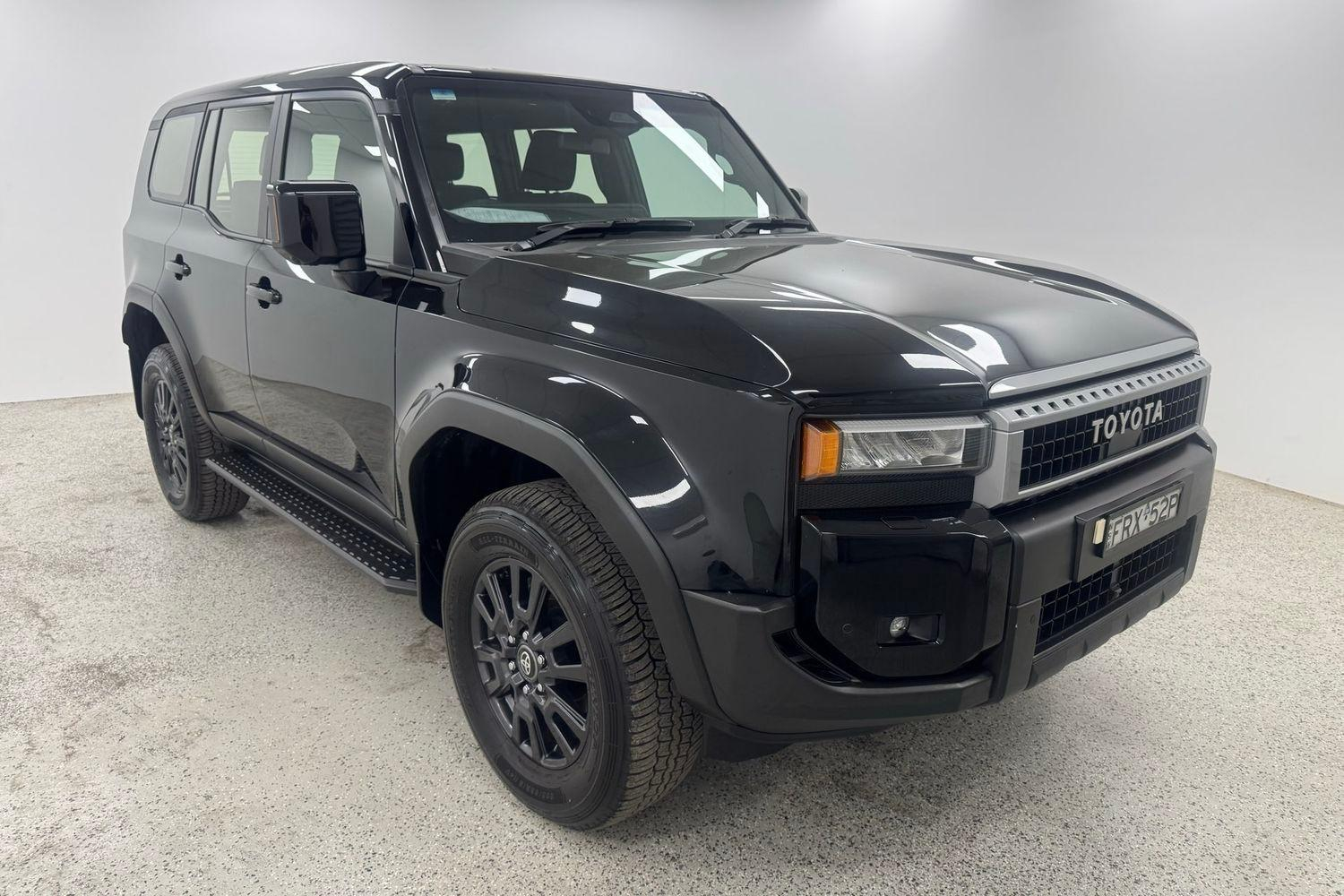 Image of 2025 Toyota Prado GX