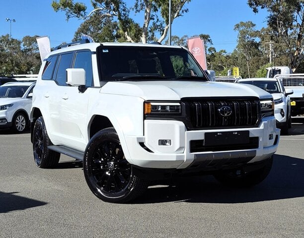 Image of 2024 Toyota Prado VX