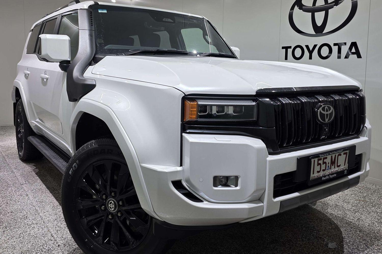 Image of 2024 Toyota Prado VX