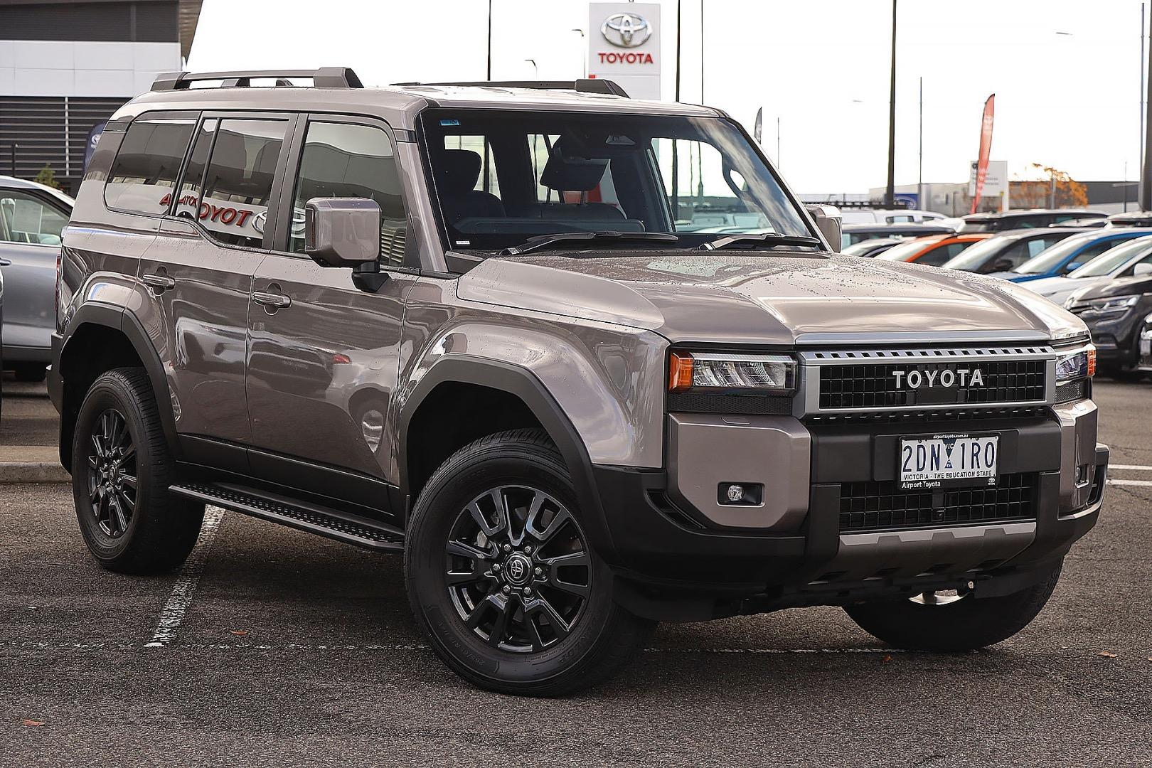 Image of 2025 Toyota Prado GXL