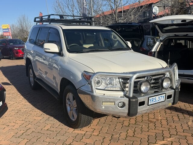 Image of 2012 Toyota Landcruiser SE