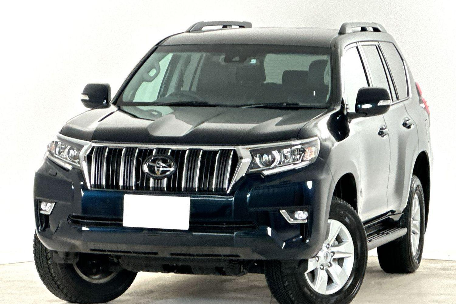 Image of 2023 Toyota Prado GXL