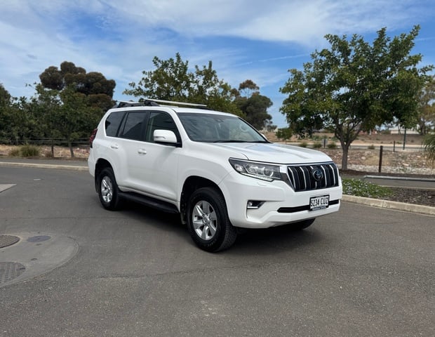 Image of 2023 Toyota Prado GXL